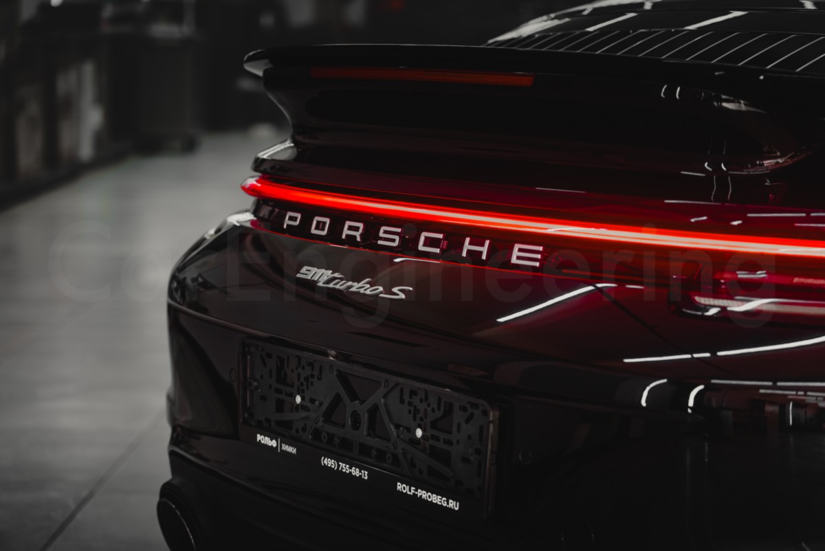Спорткар Порше 911